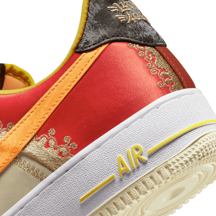 Nike Air Force 1 Low Premium Little Accra Angle 5