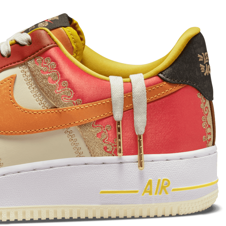 Nike Air Force 1 Low Premium Little Accra Angle 8