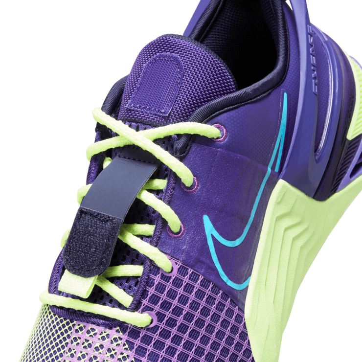 Nike Metcon 8 FlyEase AMP 'Court Purple Barely Volt' Angle 3