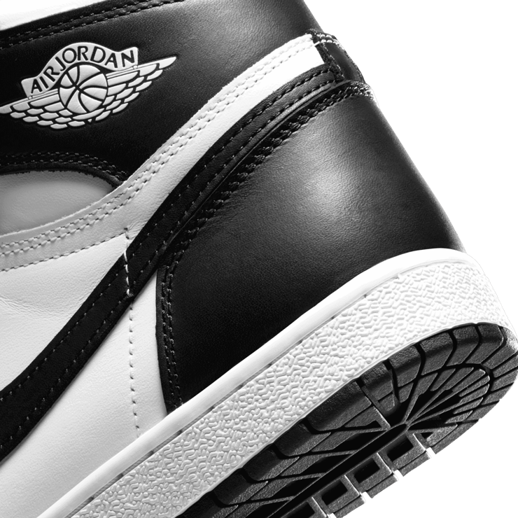 Air Jordan 1 High 85 Black White Angle 5