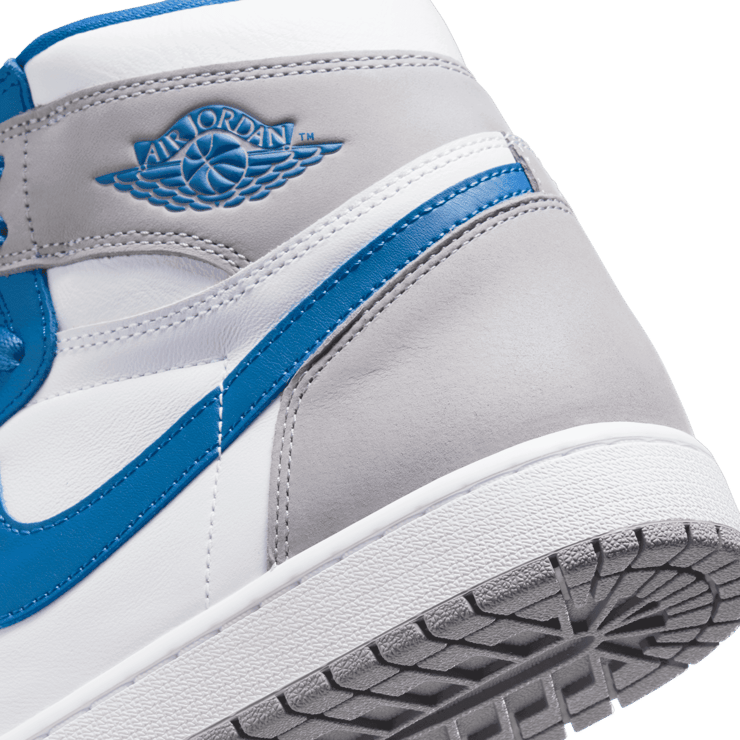 Air Jordan 1 High True Blue Angle 5