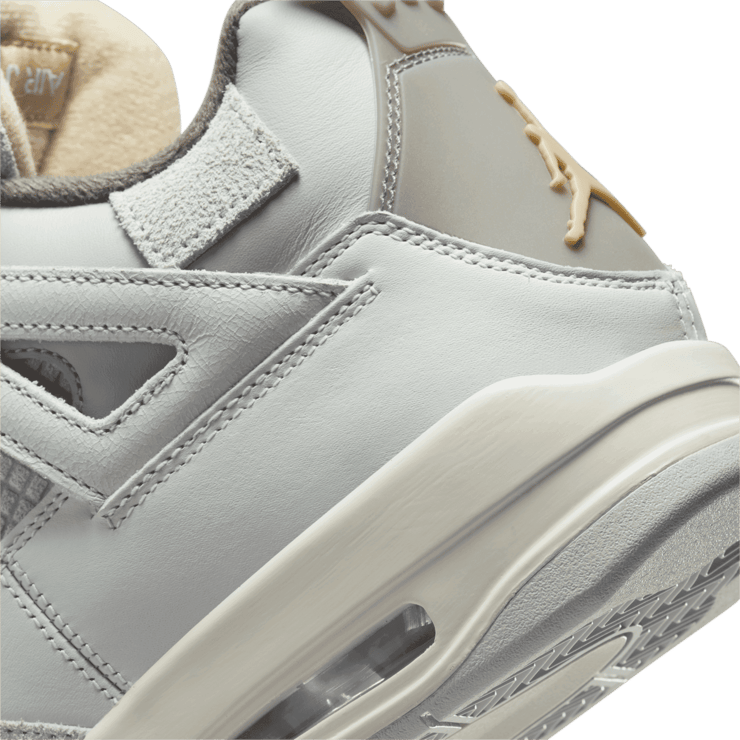 Air Jordan 4 Craft Angle 5