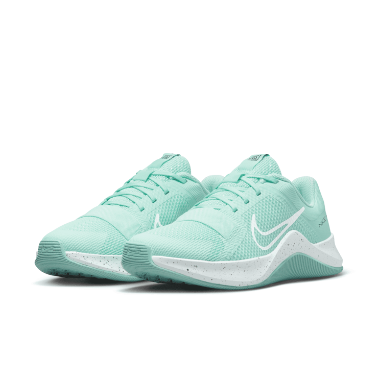 Nike MC Trainer 2 Women’s Training Angle 3