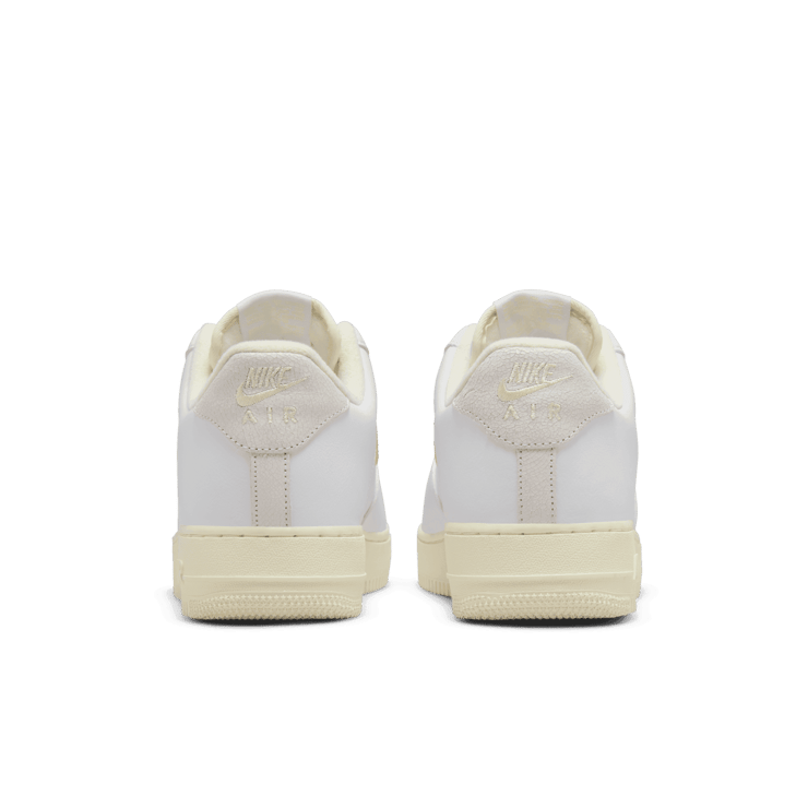 Nike Air Force 1 Pale Vanilla Angle 4