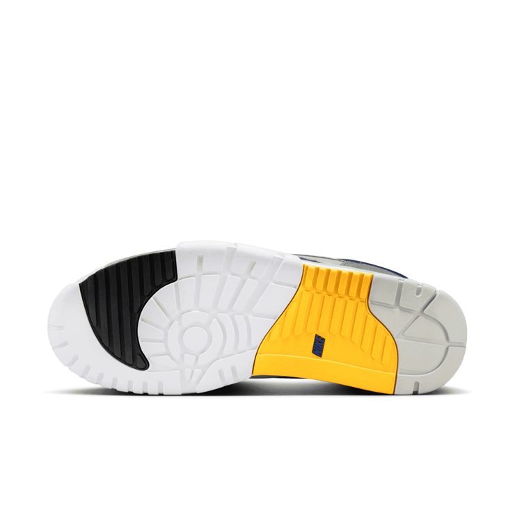 Nike Air Trainer 1 Angle 0