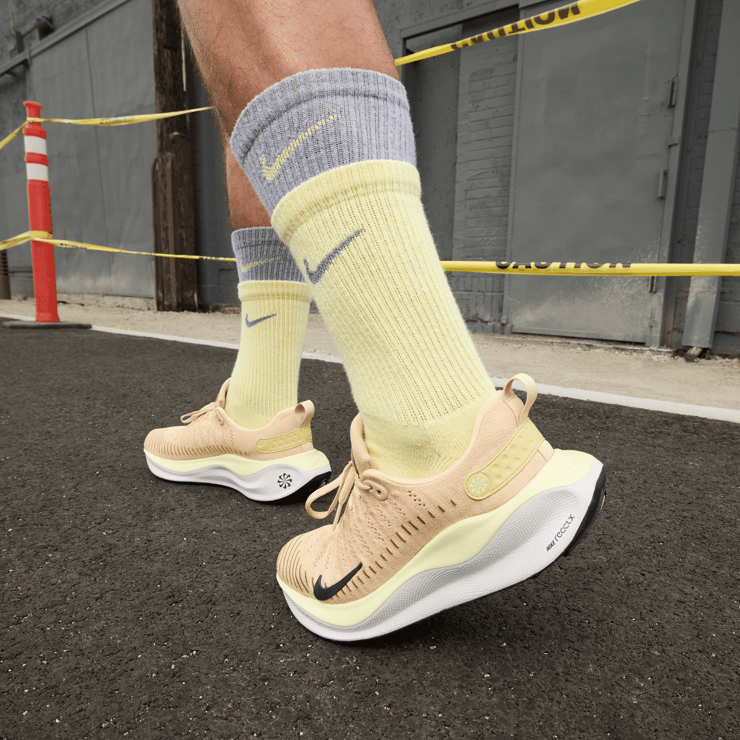 Nike InfinityRN 4 Road Angle 0