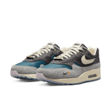 Nike Air Max 1 Kasina Won-Ang Grey Angle 2