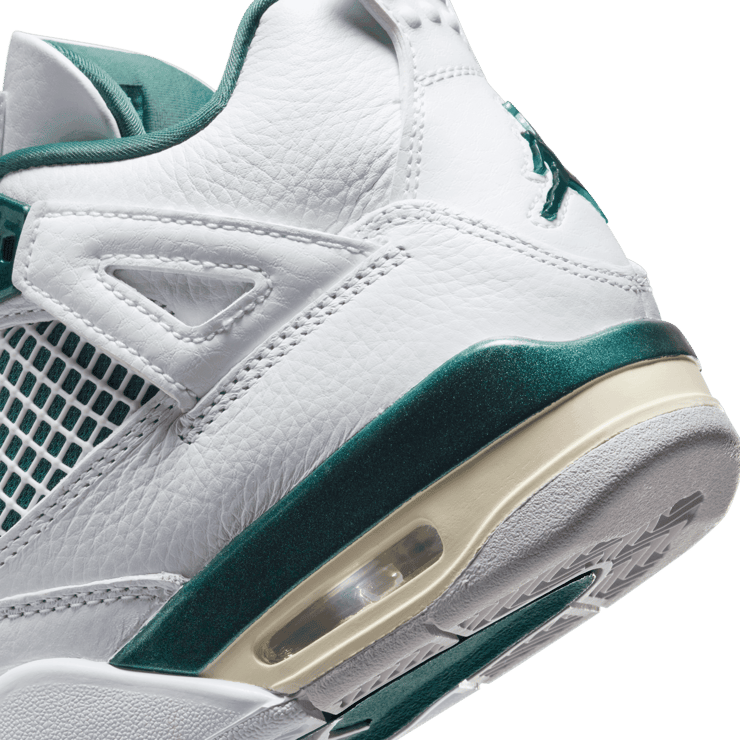 Air Jordan 4 Retro Oxidized Green (GS) Angle 5