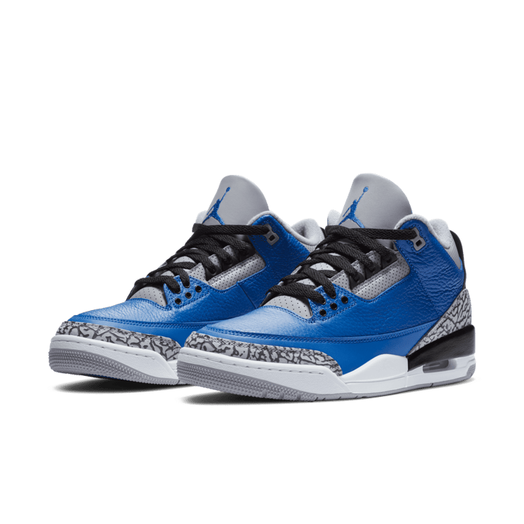 Jordan 3 Retro Varsity Royal Cement Angle 2