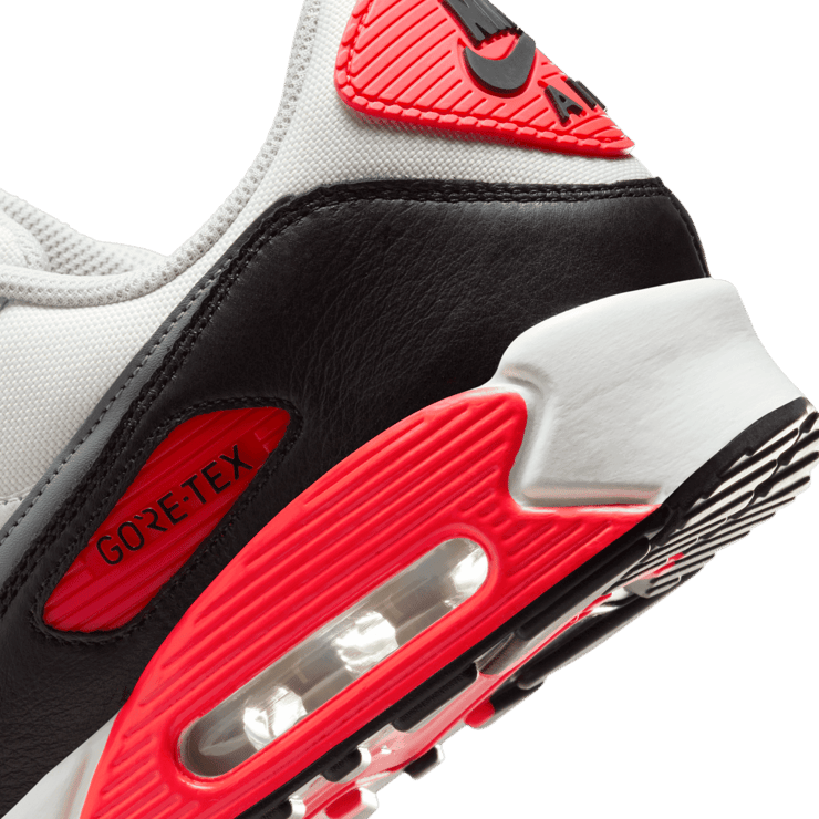 Nike Air Max 90 Gore-Tex Bright Crimson Angle 5