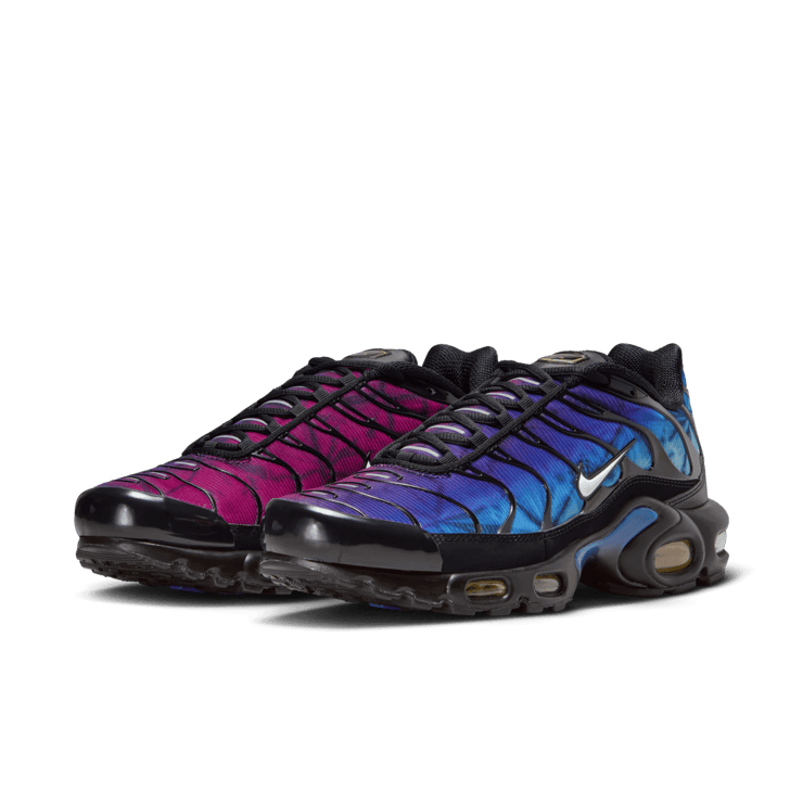 Nike Air Max Plus 25th Anniversary Angle 2