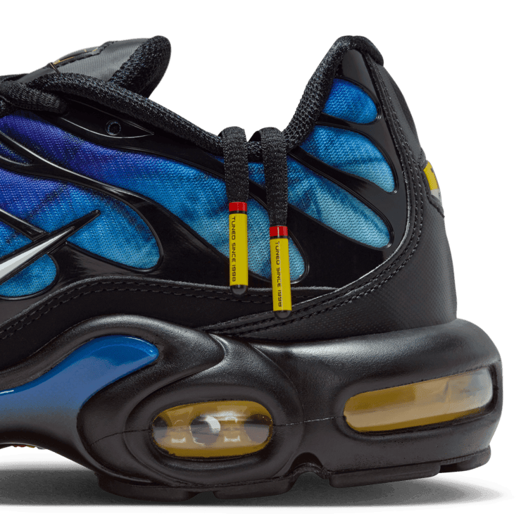 Nike Air Max Plus 25th Anniversary Angle 7