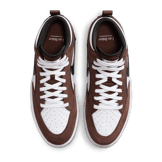Nike SB React Leo Light Chocolate Angle 1