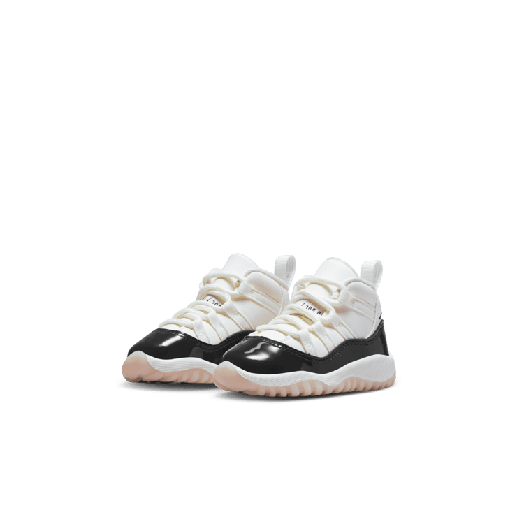 Air Jordan 11 Retro Neapolitan (TD) Angle 2