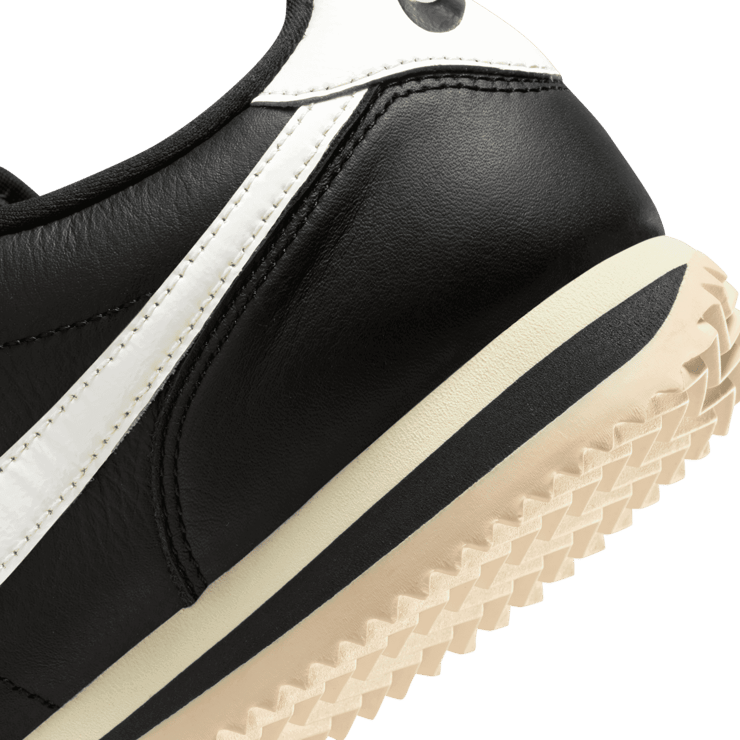 Nike Cortez Black Sail (W) Angle 5
