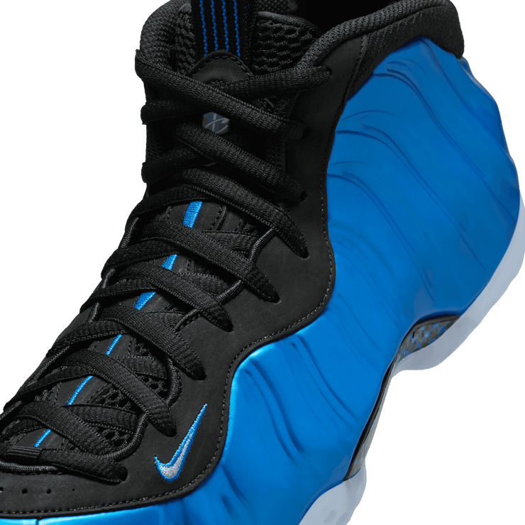 Nike Air Foamposite One Royal (2024) Angle 4