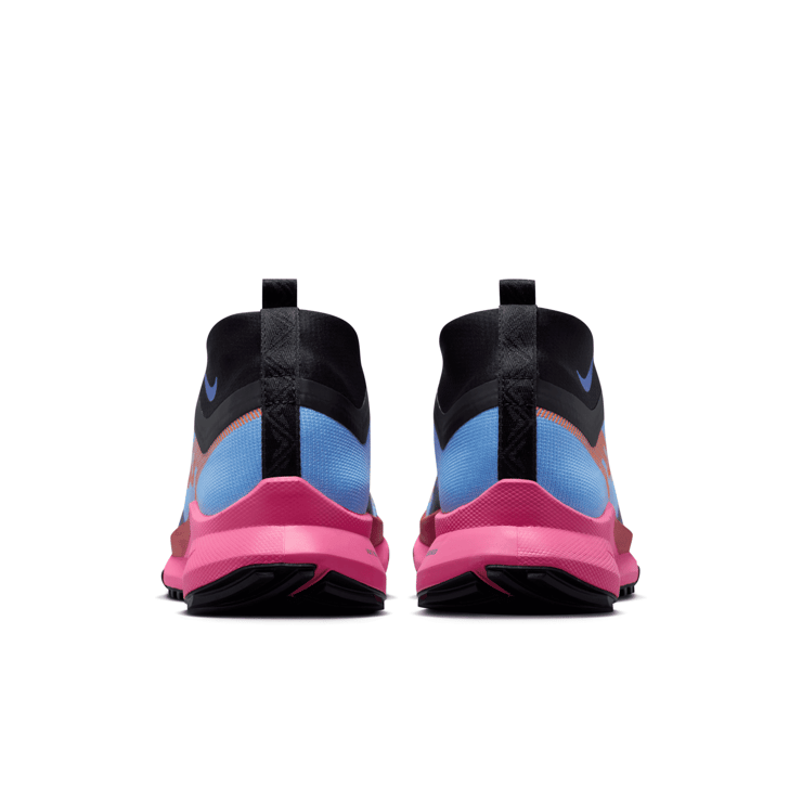 Nike Pegasus Trail 4 GORE-TEX Waterproof Trail Angle 2