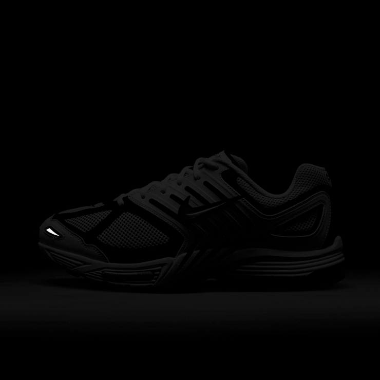 Nike Air Pegasus 2K5 White Black Angle 7