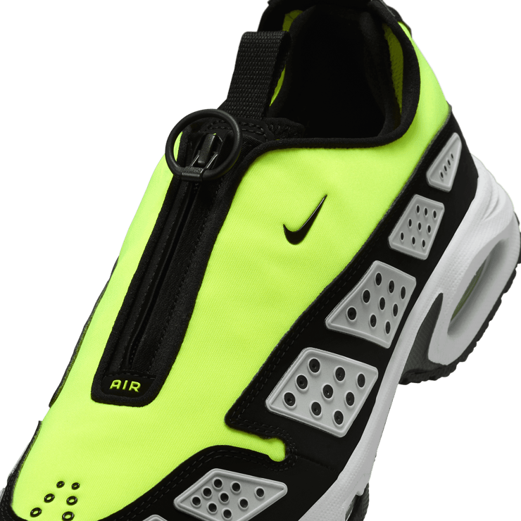 Nike Air Max Sunder Highlighter Green Angle 3