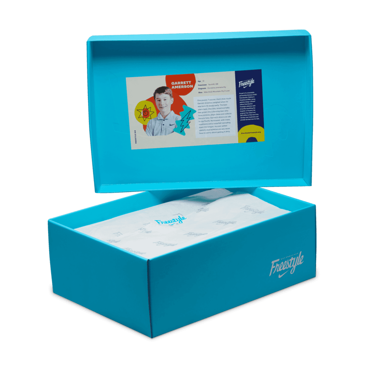 Nike ACG Mountain Fly 2 Low GTX Doernbecher Garrett Amerson (2023) Angle 8