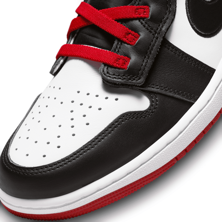 Air Jordan 1 High FlyEase 'Gym Red Black Toe' Angle 1