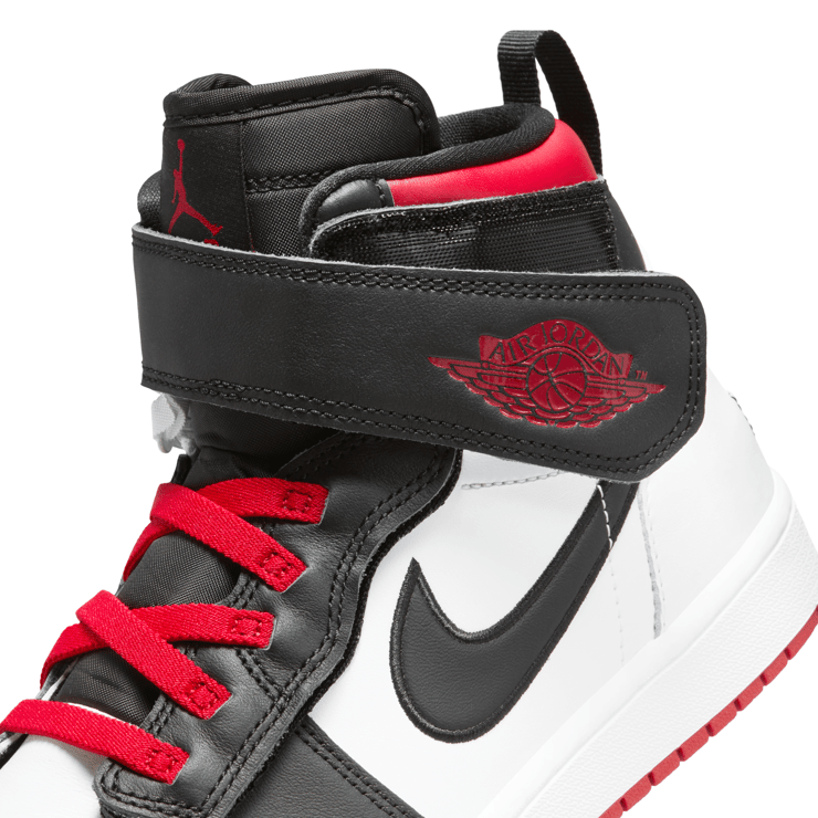 Air Jordan 1 High FlyEase 'Gym Red Black Toe' Angle 4