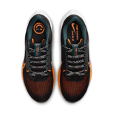 Nike Air Zoom Pegasus 40 'Black Safety Orange' Angle 2