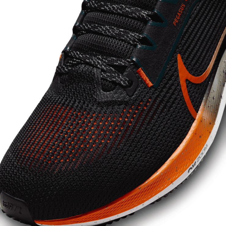 Nike Air Zoom Pegasus 40 'Black Safety Orange' Angle 5