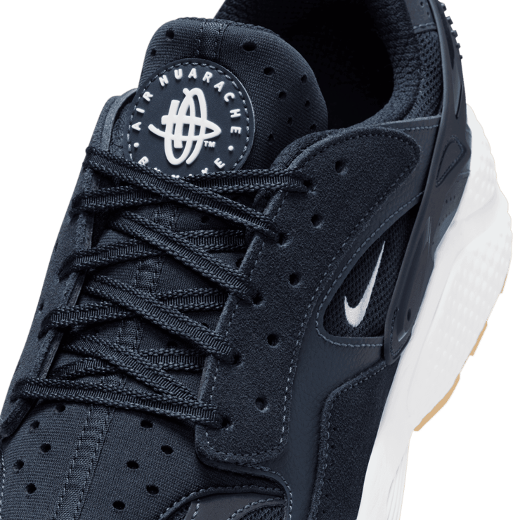 Nike Air Huarache Runner Dark Obsidian Gum Angle 5
