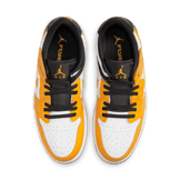 Jordan 1 Low Flyease Taxi Angle 1