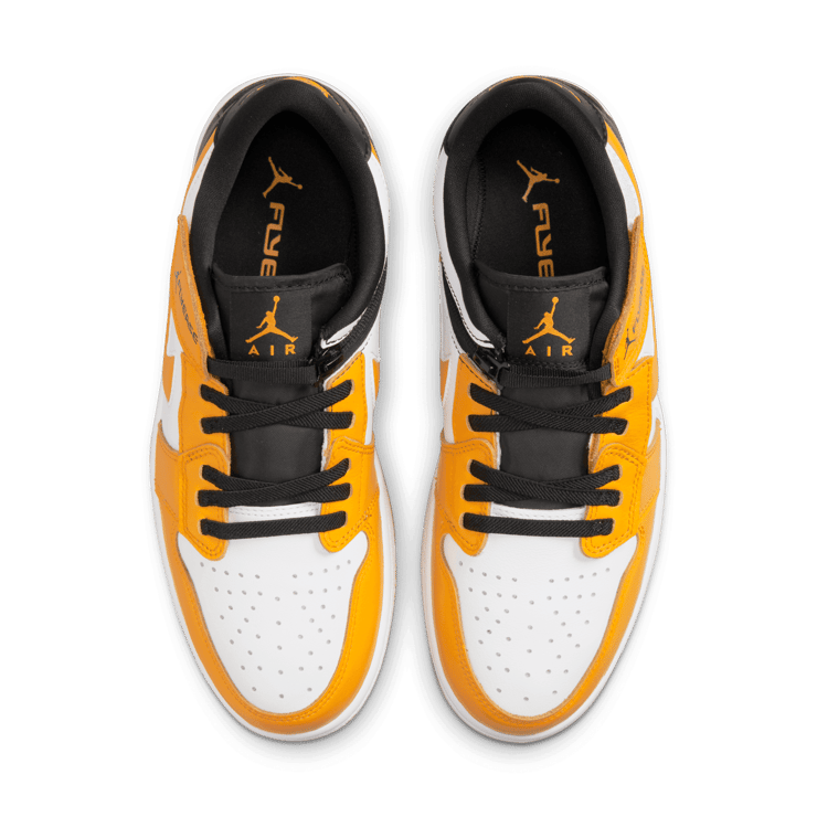 Jordan 1 Low Flyease Taxi Angle 1