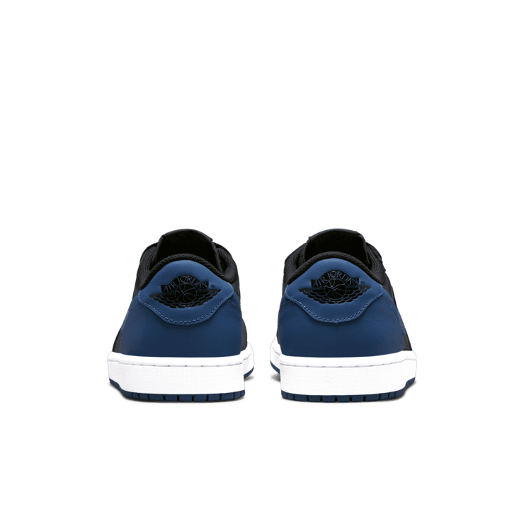 Jordan 1 Low Mystic Navy Angle 3