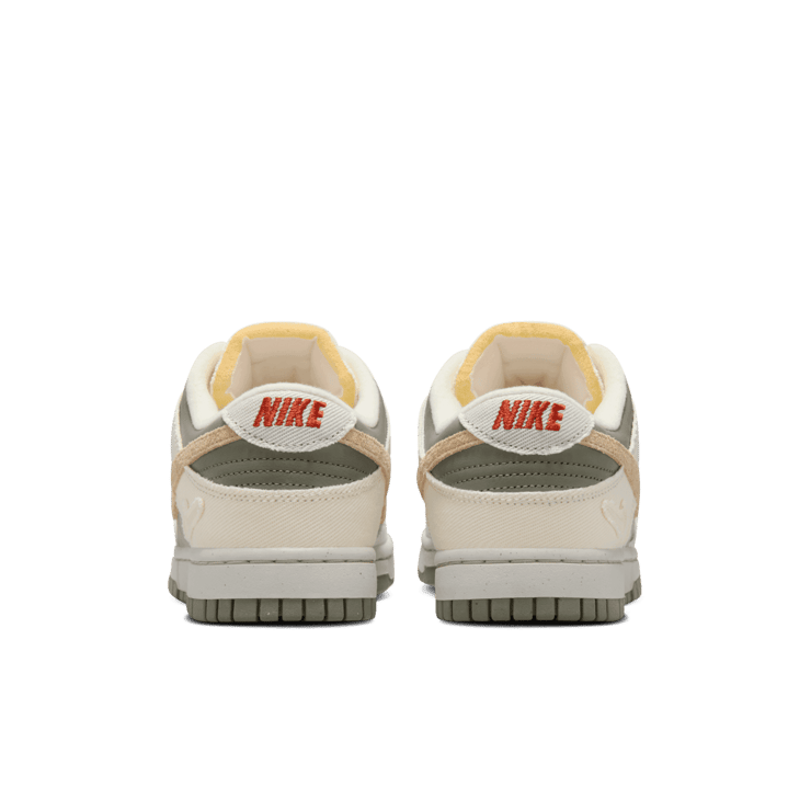 Nike Dunk Low Light Bone Dark Stucco (W) Angle 3