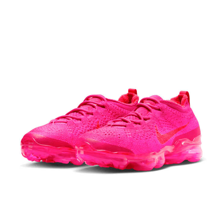 Nike Air VaporMax 2023 Flyknit 'Pink Blast' (W) Angle 2