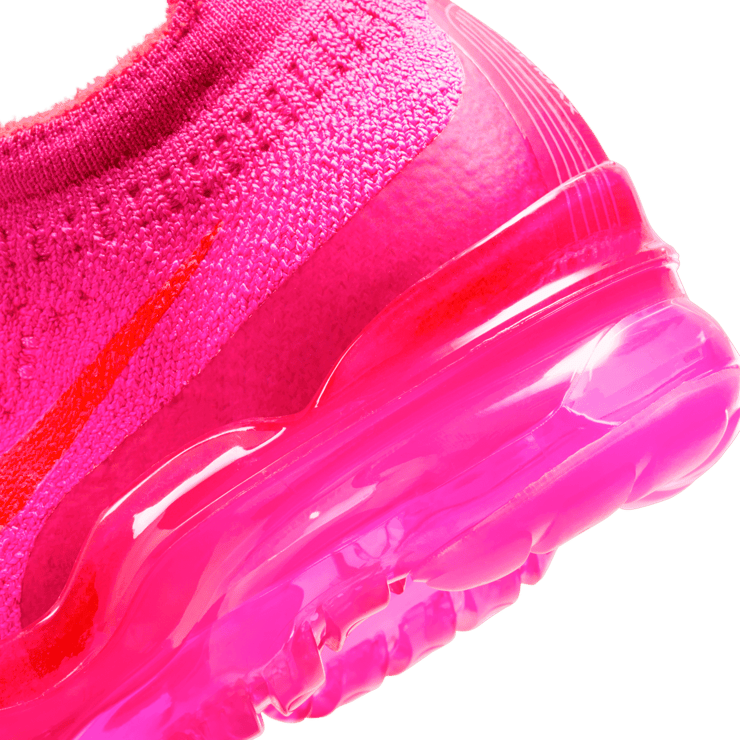 Nike Air VaporMax 2023 Flyknit 'Pink Blast' (W) Angle 5