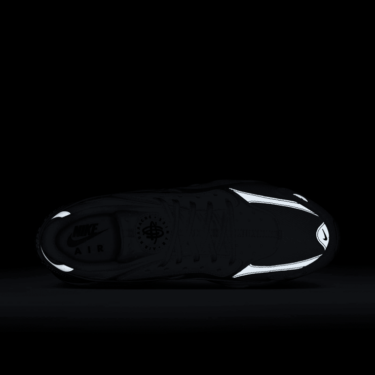 Nike Air Huarache Runner Photon Dust University Red Angle 6