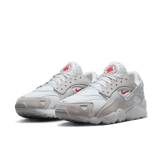 Nike Air Huarache Runner Photon Dust University Red Angle 2