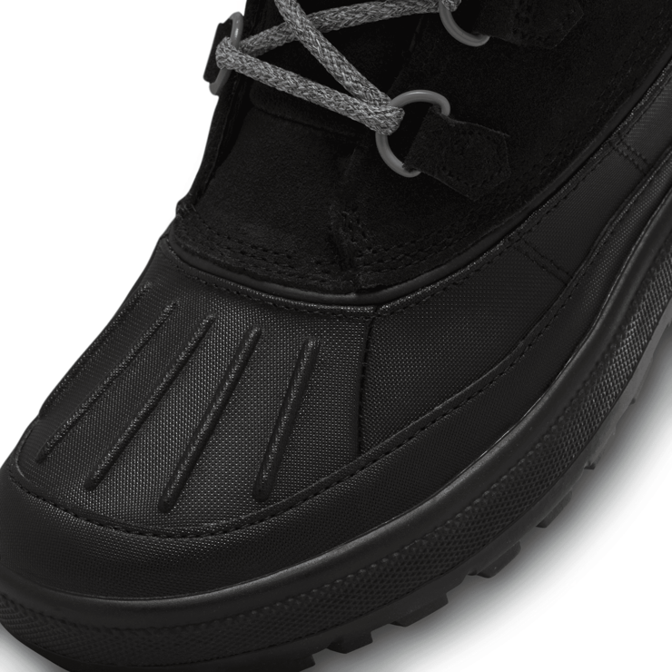 Nike Woodside Chukka 2 Boots Angle 5