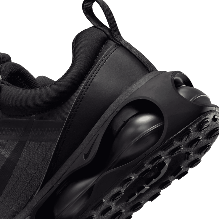 Nike Air Max 2021 'Triple Black' Angle 5