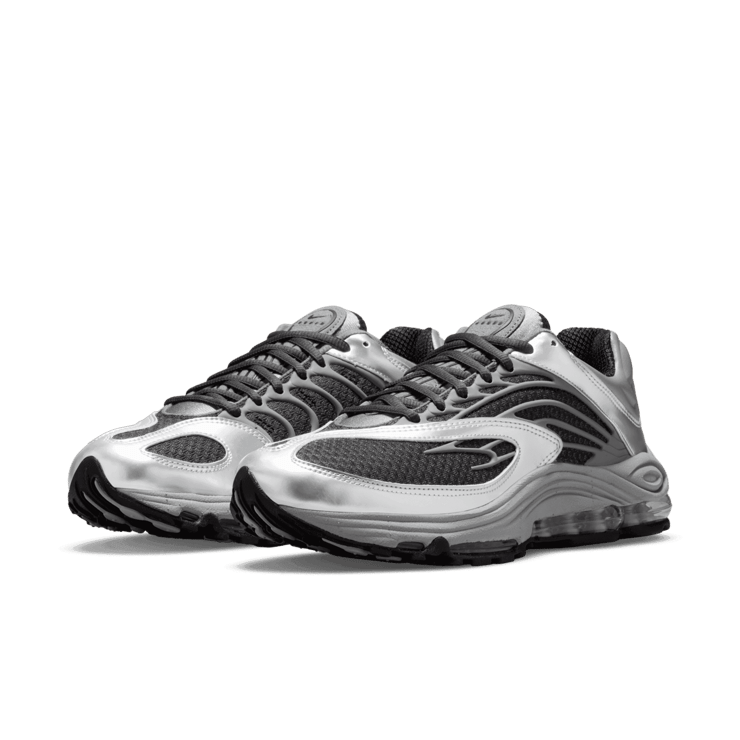 Nike Air Tuned Max 'Smoke Grey' Angle 2