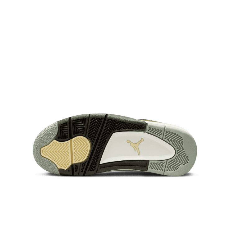 Air Jordan 4 Retro SE Craft Olive (GS) Angle 0