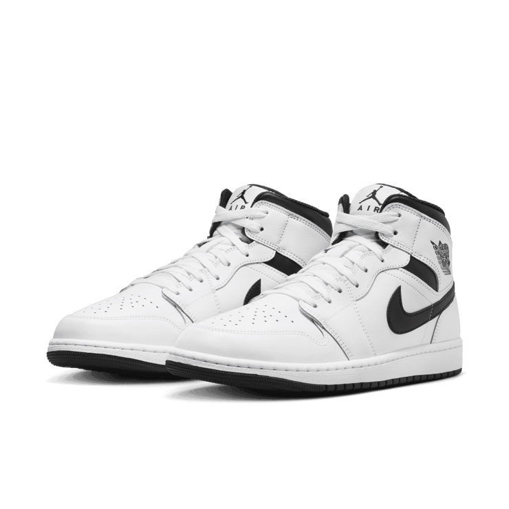 Air Jordan 1 Mid White Black Angle 2