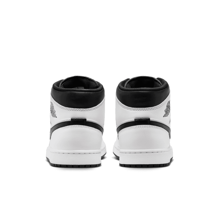 Air Jordan 1 Mid White Black Angle 3