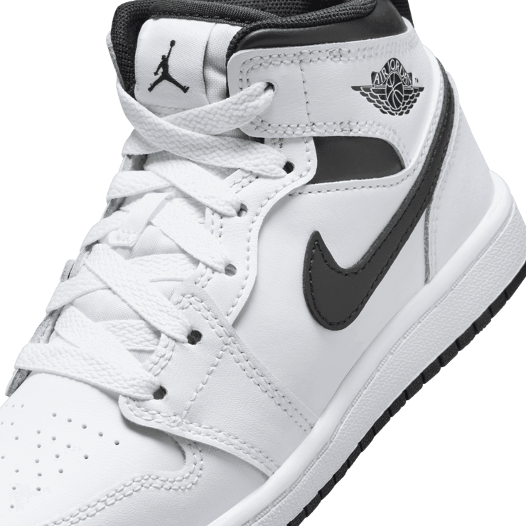 Air Jordan 1 Mid White Black (PS) Angle 4