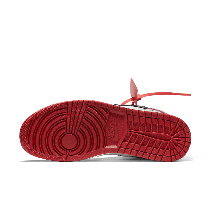 Air Jordan 1 Retro High Off-White Chicago Angle 0