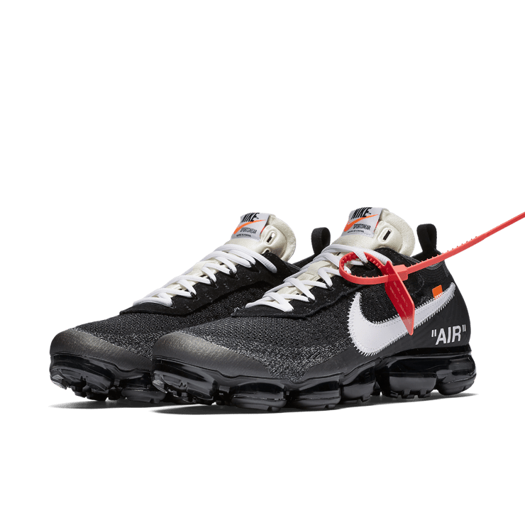 Nike Air VaporMax Off-White Angle 2