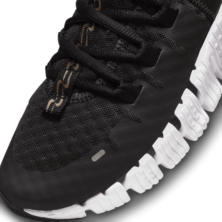 Nike Free Metcon 5 Premium Workout Angle 5