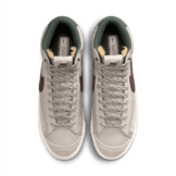 Nike Blazer Mid '77 Cream Angle 1