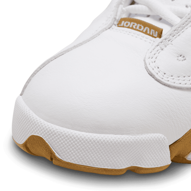 Air Jordan 13 Retro White Wheat (GS) Angle 4