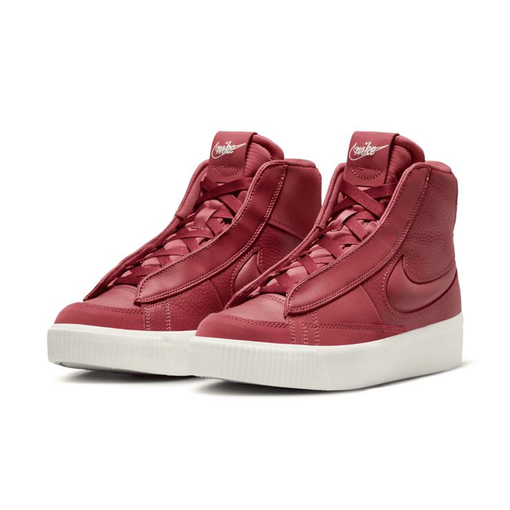 Nike Blazer Mid Victory 'Cedar' (W) Angle 3